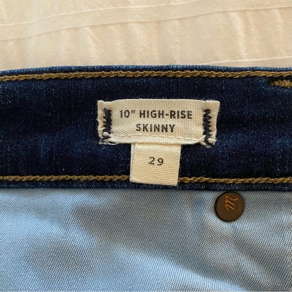 Madewell 10 inch High Rise Skinny Jeans, Hayes Wash, size 29 - Picture 7 of 9